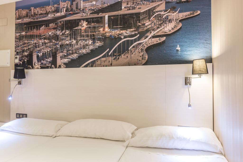 Hostal Bcn Ramblas Barcelona Buitenkant foto