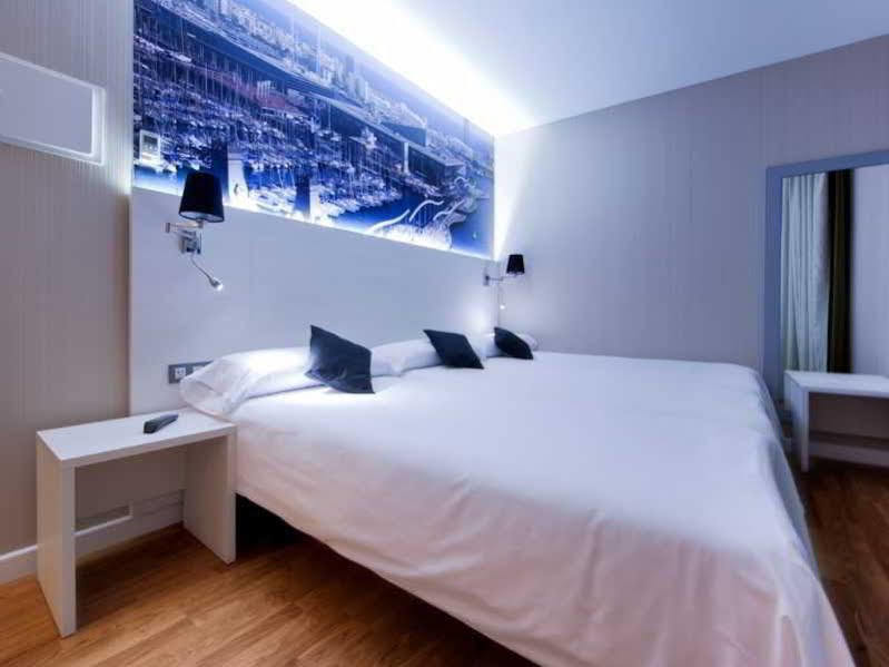 Hostal Bcn Ramblas Barcelona Buitenkant foto